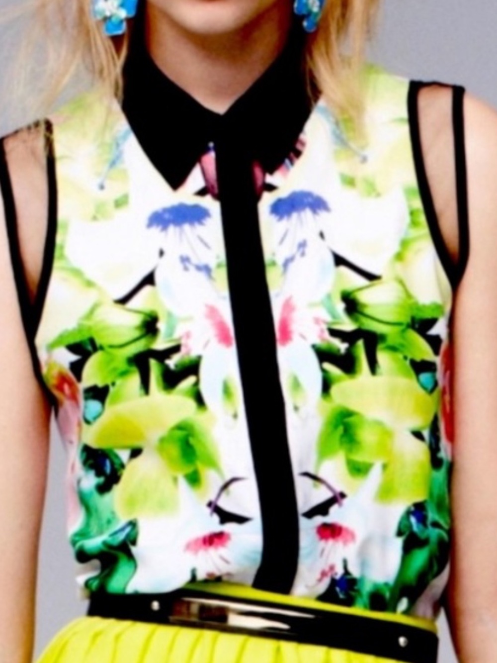 Prabal Gurung Floral-Print Sleeveless Blouse with Black Collar